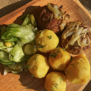 Kotlet mielony +zupa dnia